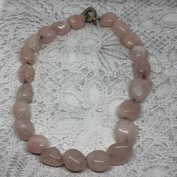BUNDLE lot 2 vintage pink and white gemstone/stone necklaces boho chunky bead. - Picture 5 of 7